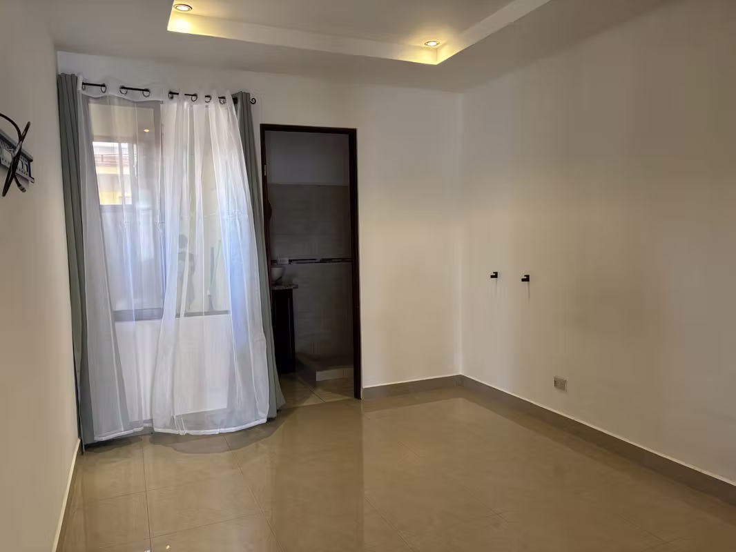 Lindo y seguro apartamento en Granadilla, Curridabat - foto 4