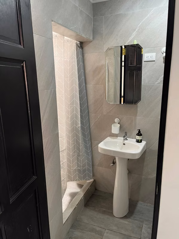 Acogedor apartamento en Sabanilla de Montes de Oca - foto 13