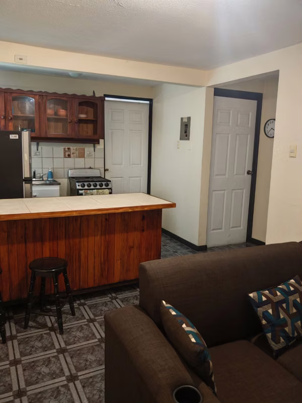 Apartamento Amueblado en Curridabat con 2 Habitaciones y Parqueo