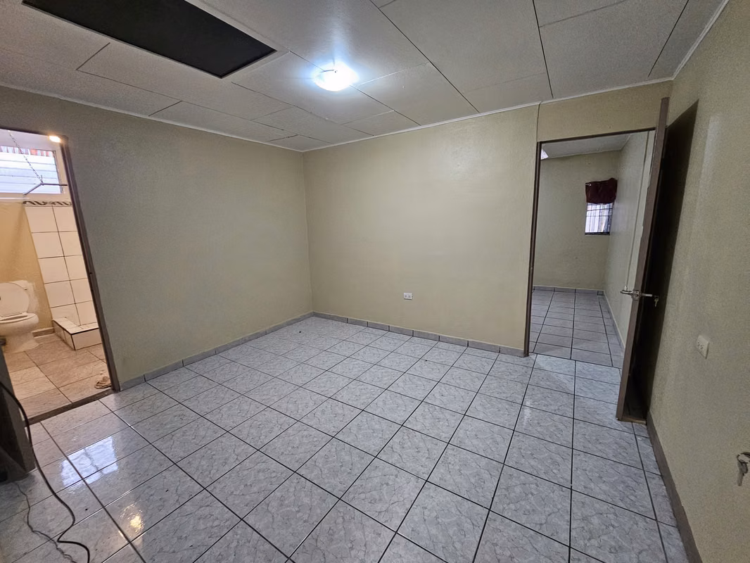Apartamento 2 cuartos en Desamparados - Seguro y Céntrico 1