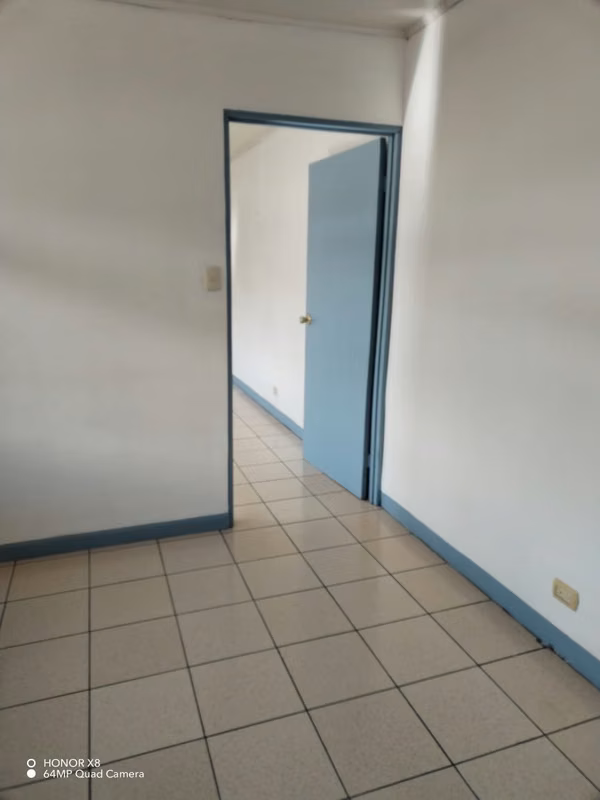 Alquiler de apartamento en La Aurora, Heredia - foto 3