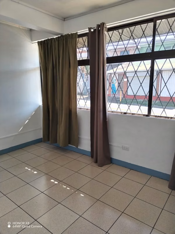 Alquiler de apartamento en La Aurora, Heredia - foto 4