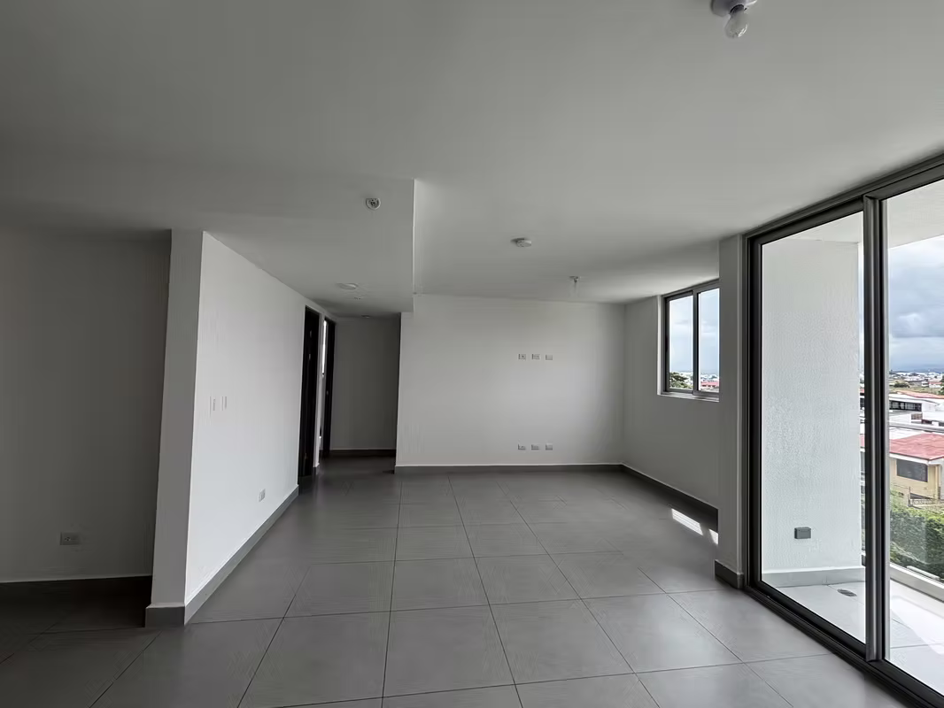 Amplio apartamento en Condominio Altamira, San Pablo - foto 3