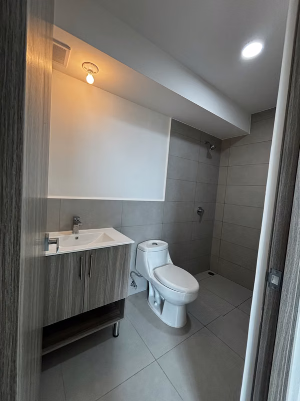 Amplio apartamento en Condominio Altamira, San Pablo - foto 6