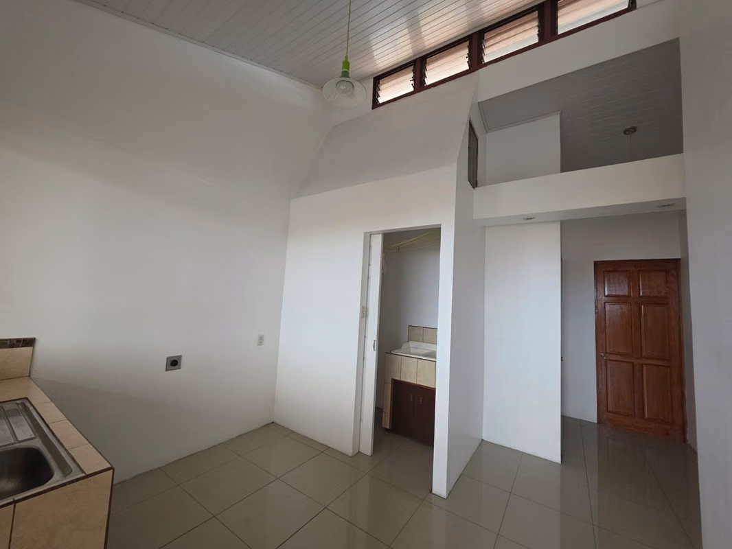 Acogedor apartamento de 1 habitación en Guadalupe - foto 4