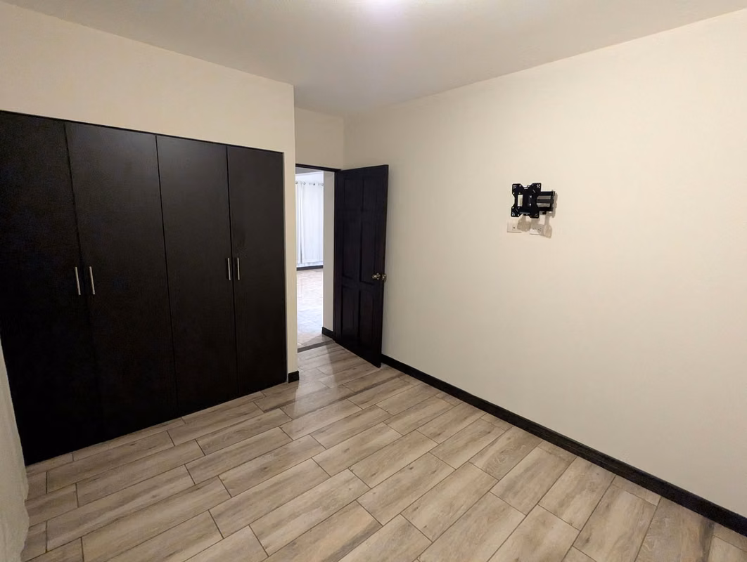 Bonito apartamento en alquiler en Santo Domingo, Heredia - foto 4