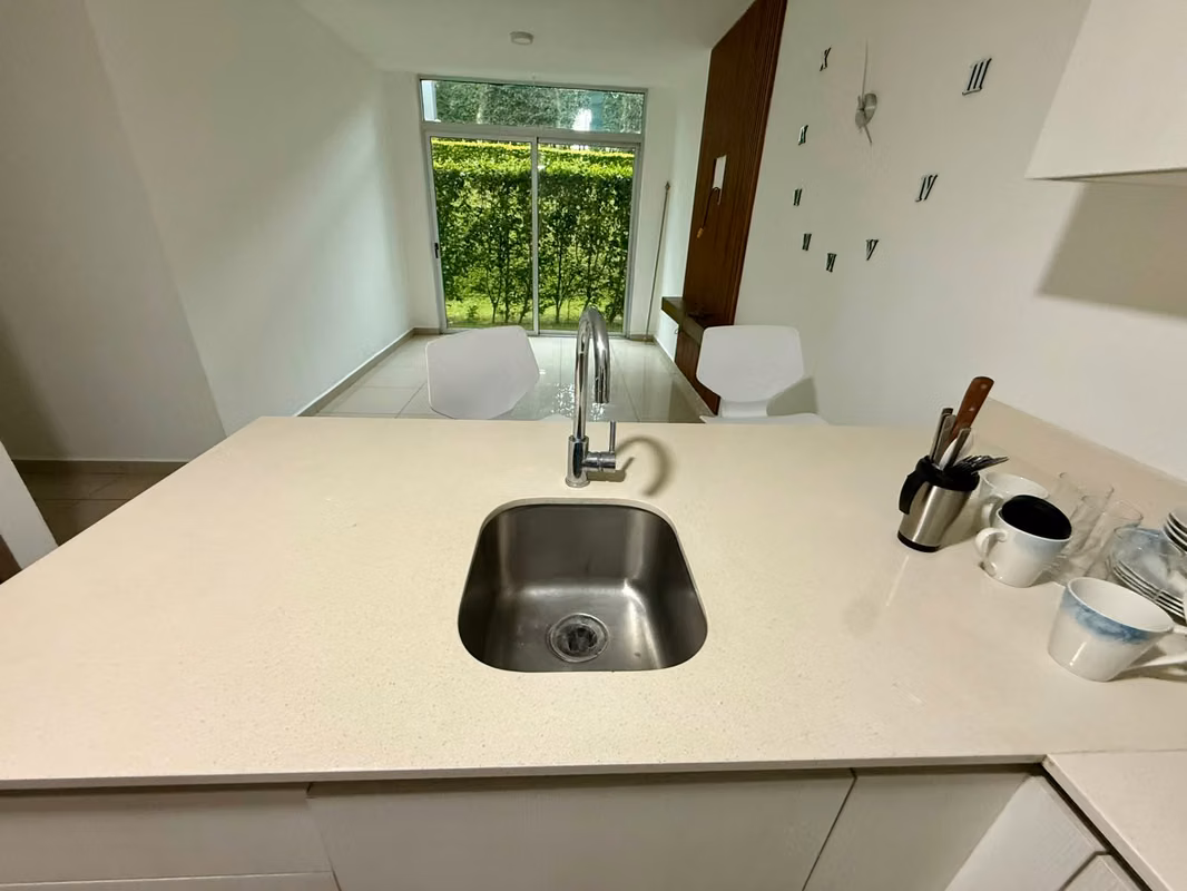 Apartamento en Condominio Bambú Ribera, Tibás - 3 habitaciones - foto 2