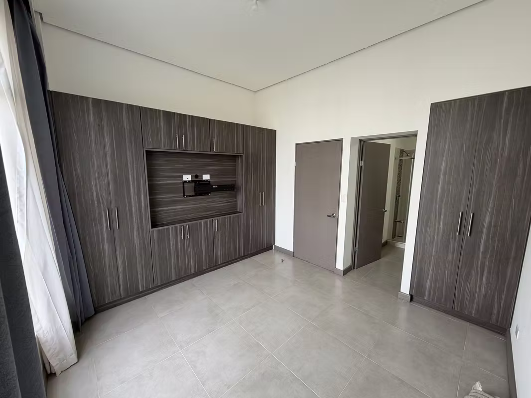 Moderna casa con terraza y amenidades en Montes de Oca - foto 2
