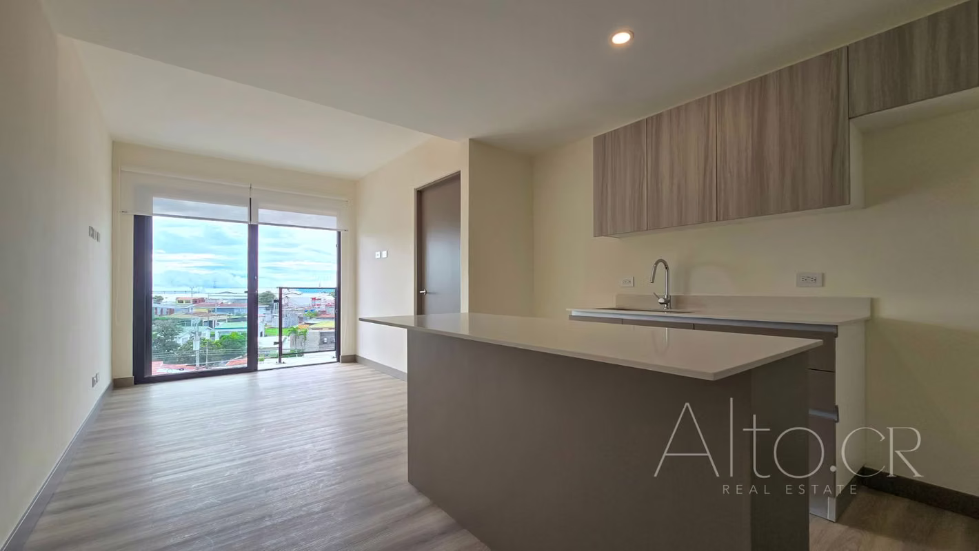 Apartamento de Dos Dormitorios en Tibás, San José - foto 13