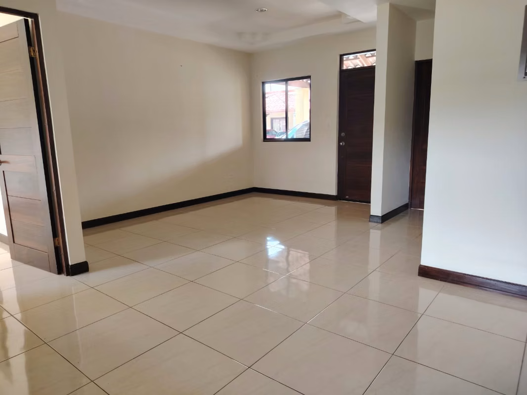 Linda casa en Condominio La Rueda, Cartago - foto 4