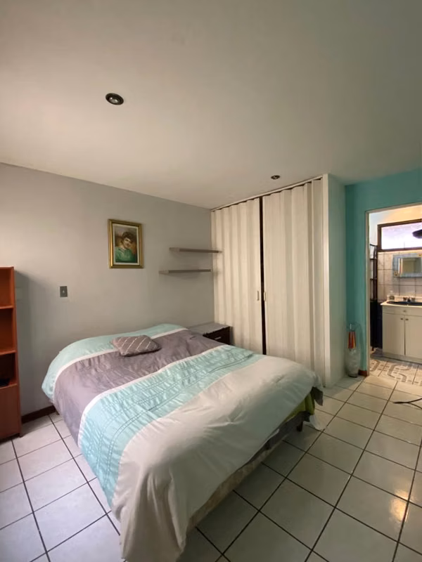Acogedor apartamento en Moravia, ideal para pareja - foto 7