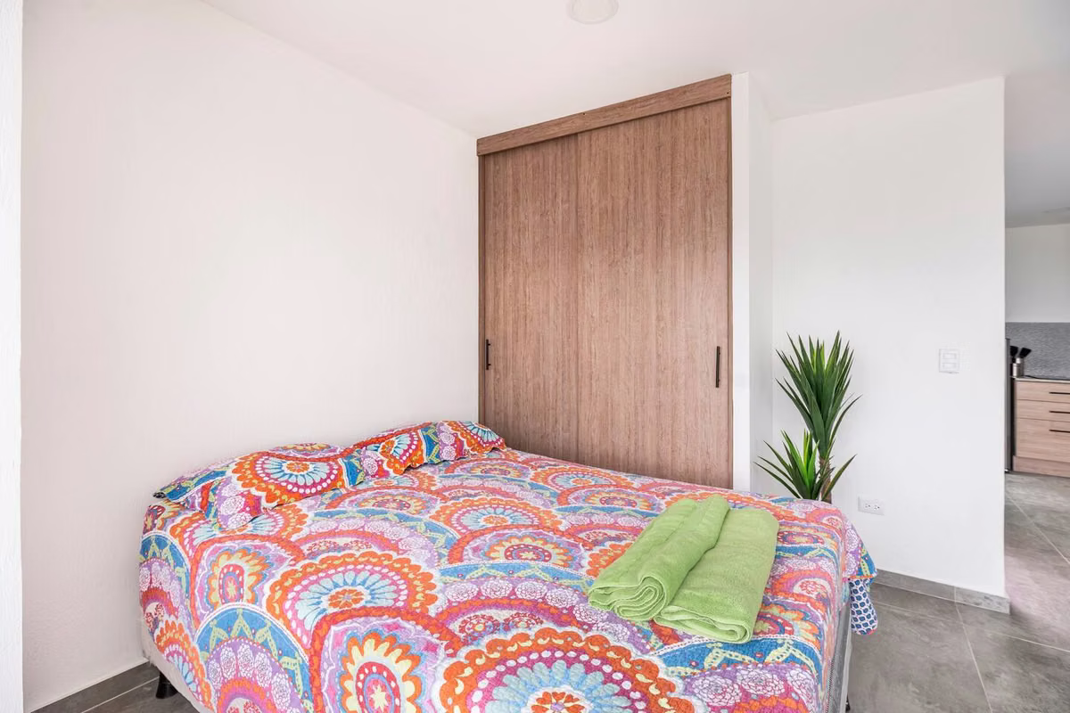 Acogedor apartamento tipo estudio en Escazú - foto 3