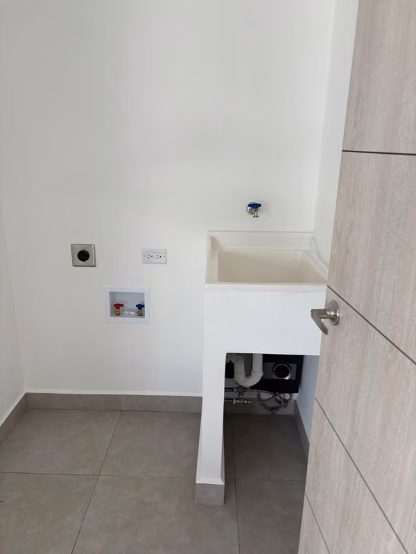 Casa nueva en alquiler en Santo Domingo, Heredia - foto 5