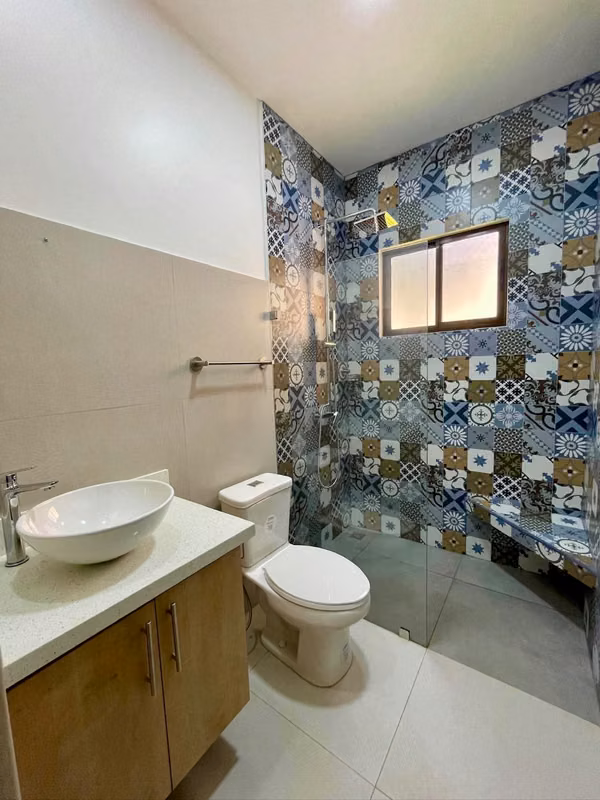 Moderno apartamento semi equipado en Grecia, Alajuela - foto 7