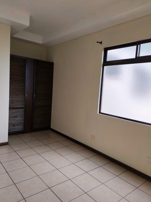 Acogedor apartamento en Sabanilla, Montes de Oca - foto 3