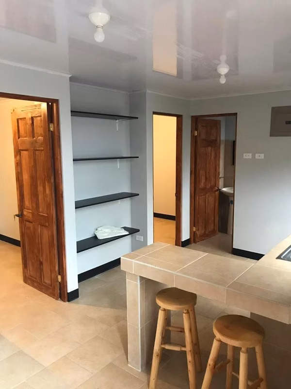Alquiler de apartamento en Tibás, ideal para estudiantes - foto 5