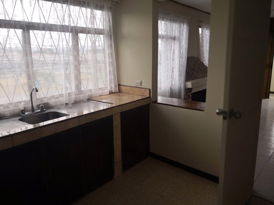 Lindo Apartamento en Goicoechea, San José - foto 3
