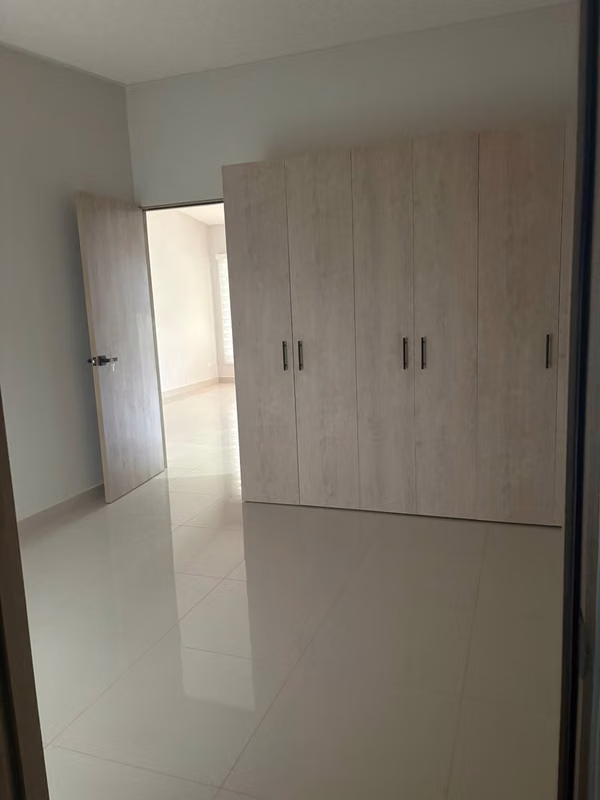 Hermosa casa nueva en condominio en Heredia - foto 7