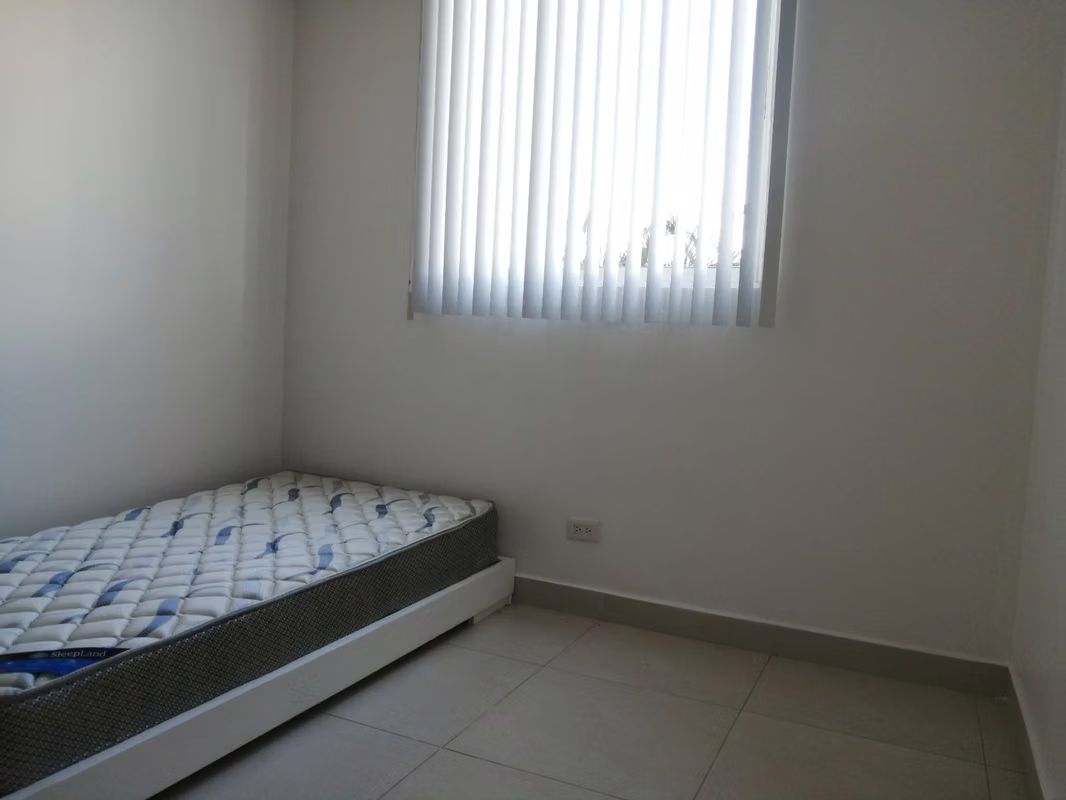 Hermoso Apartamento Amoblado en Condominio Alta Vista, Heredia - foto 11