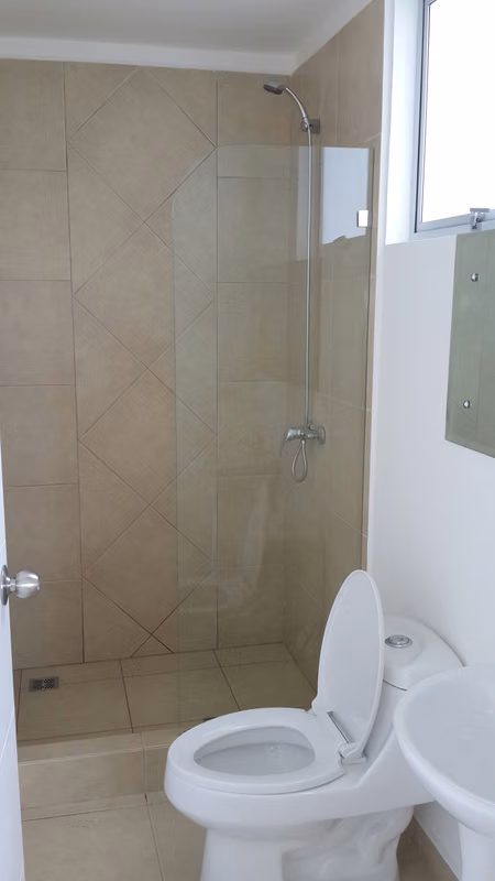 Apartamento en Condominio Fuente del Sol - Desamparados - foto 8
