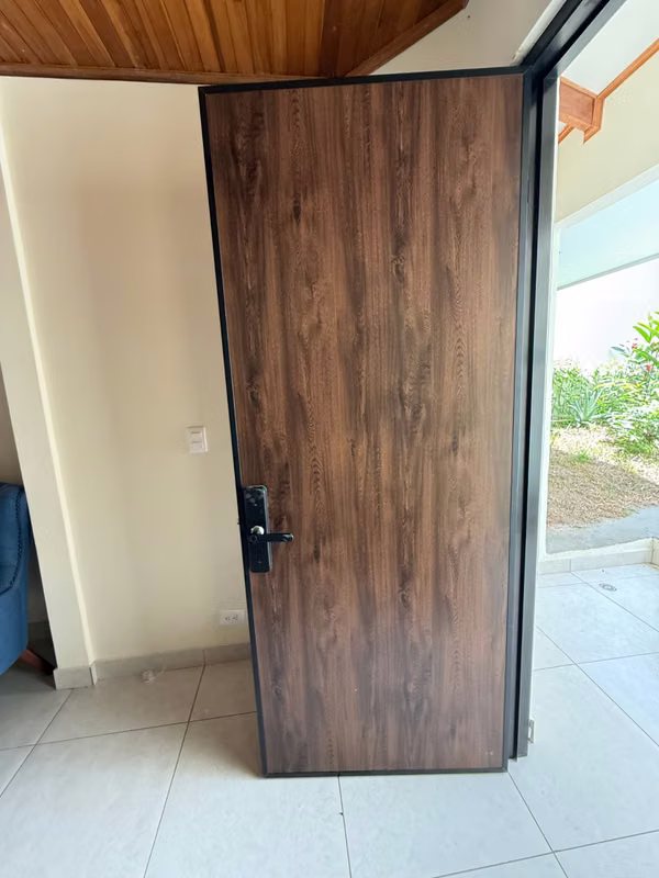 Casa Amueblada y Renovada en Atenas - Listo para Mudarse - foto 2