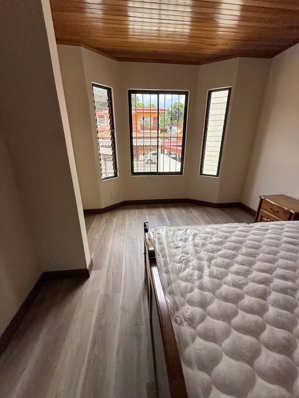 Casa Amueblada y Renovada en Atenas - Listo para Mudarse - foto 15