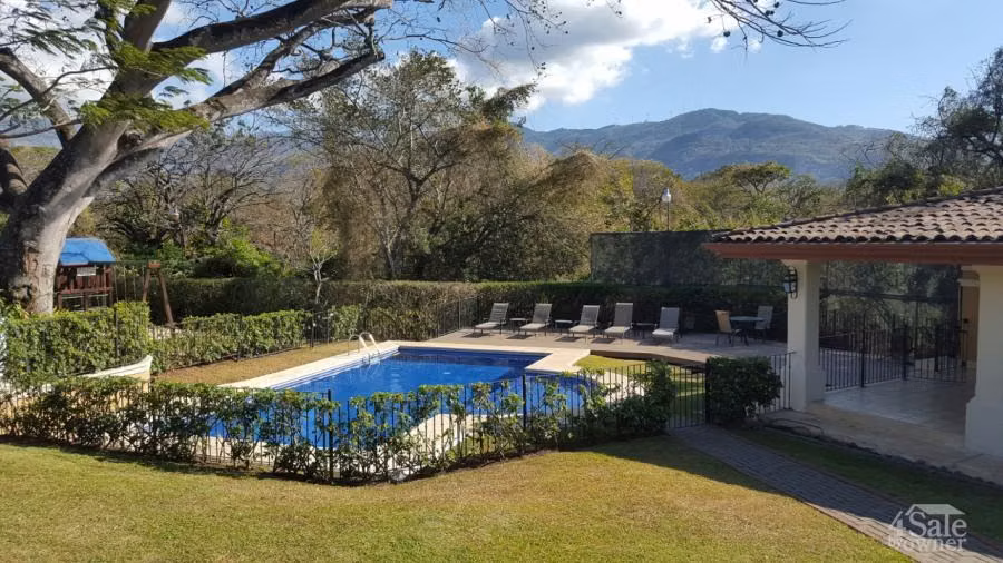 Casa Familiar en Condominio en Pozos, Santa Ana - foto 14