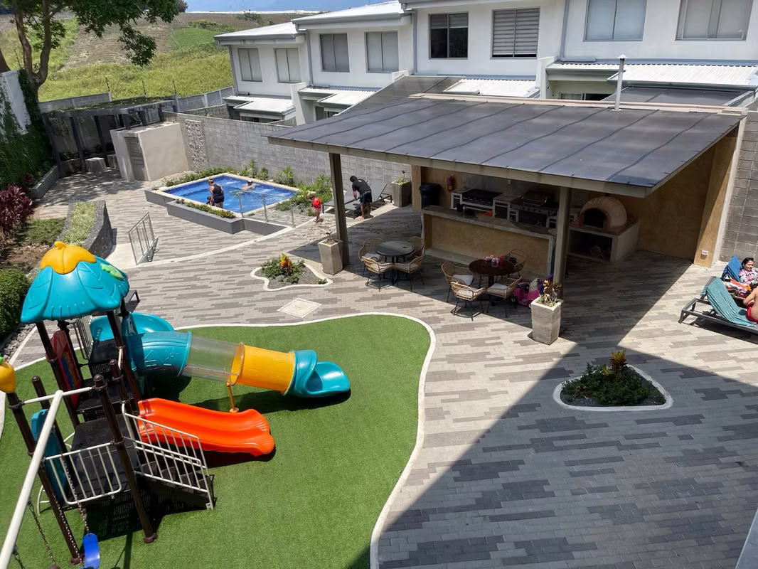 Casa en alquiler en Condominio Bougainvillea, Santo Domingo - foto 3
