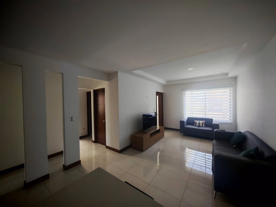 Casa Familiar Semi Amueblada en San Rafael de Oreamuno - foto 4