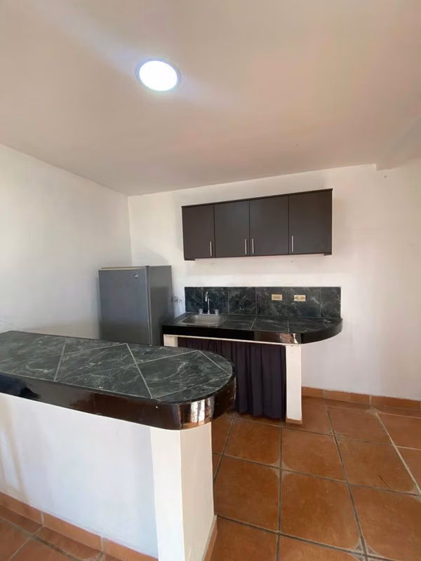 Apartamento en Guachipelín de Escazú para una persona - foto 2