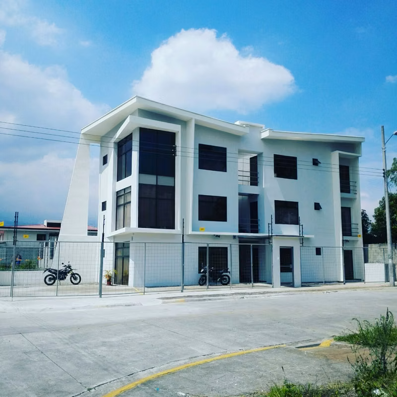 Apartamento de 2 habitaciones en Cartago - foto 2