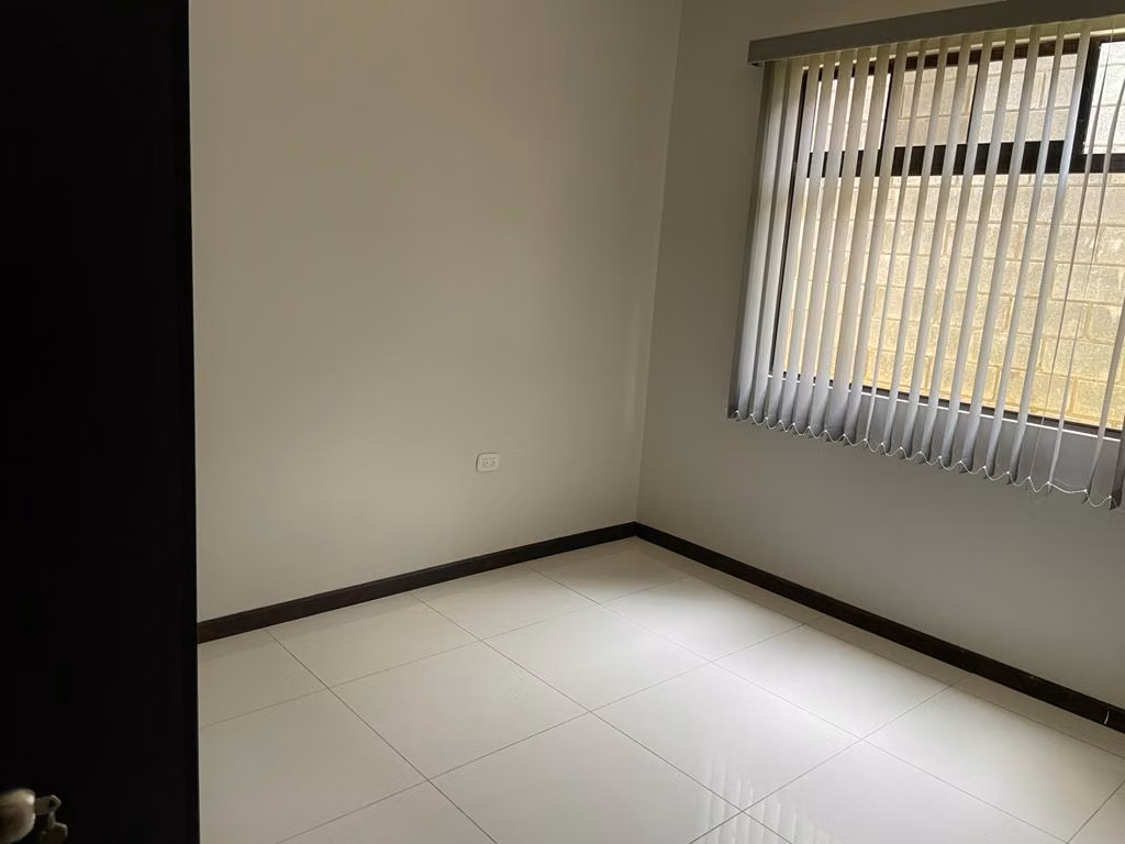 Apartamento cerca de TEC en hermoso residencial - foto 6