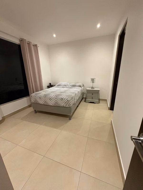 Hermosa casa amueblada en condominio en Heredia - foto 6