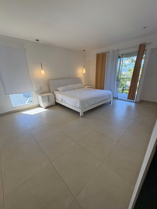 Hermosa casa amueblada en condominio en Heredia - foto 8