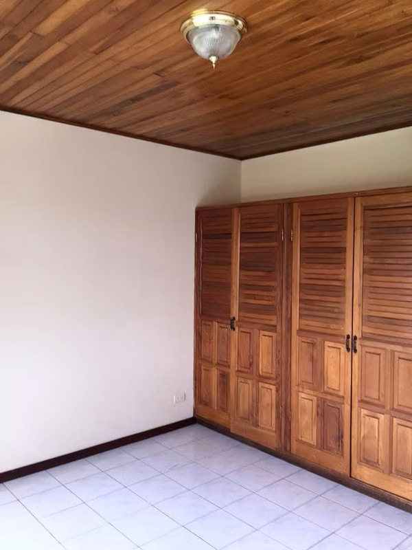 Amplia Casa en La Granja, Palmares - Ideal para Familias - foto 5