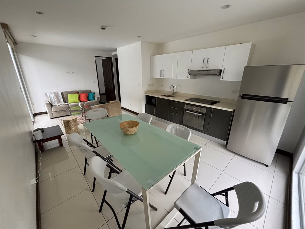 Apartamento en Condominio Bosques de Escazú - Pet Friendly 1