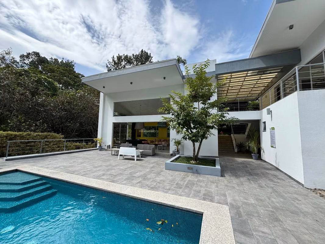 Apartamento en Condominio Bosques de Escazú - Pet Friendly - foto 6
