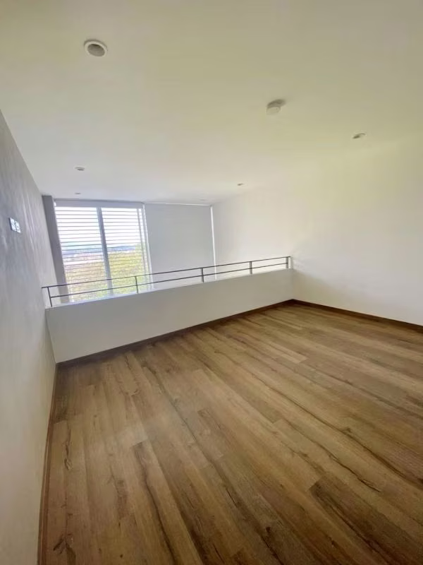 Moderno apartamento de 1 habitación en Santa Ana - foto 8