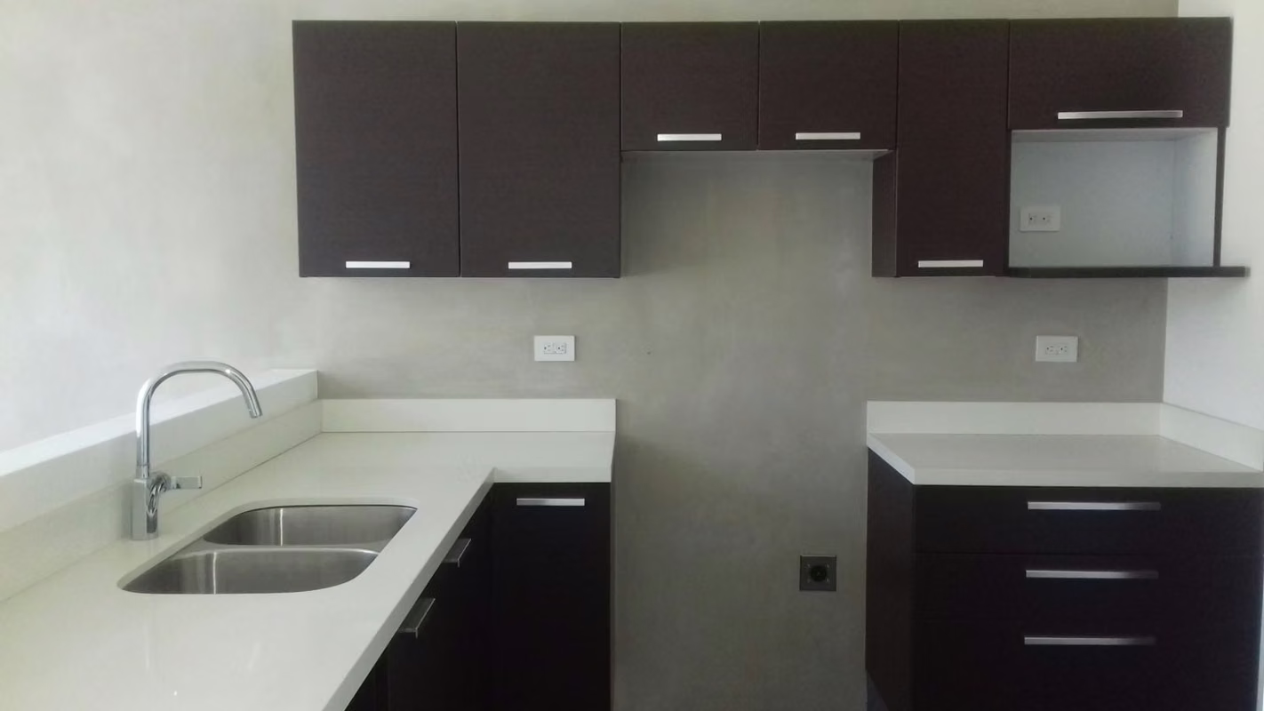 Moderno apartamento de 1 habitación en Santa Ana - foto 9