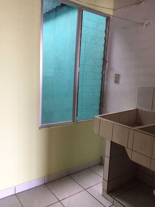 Lindo y seguro apartamento en San Antonio de Desamparados - foto 2