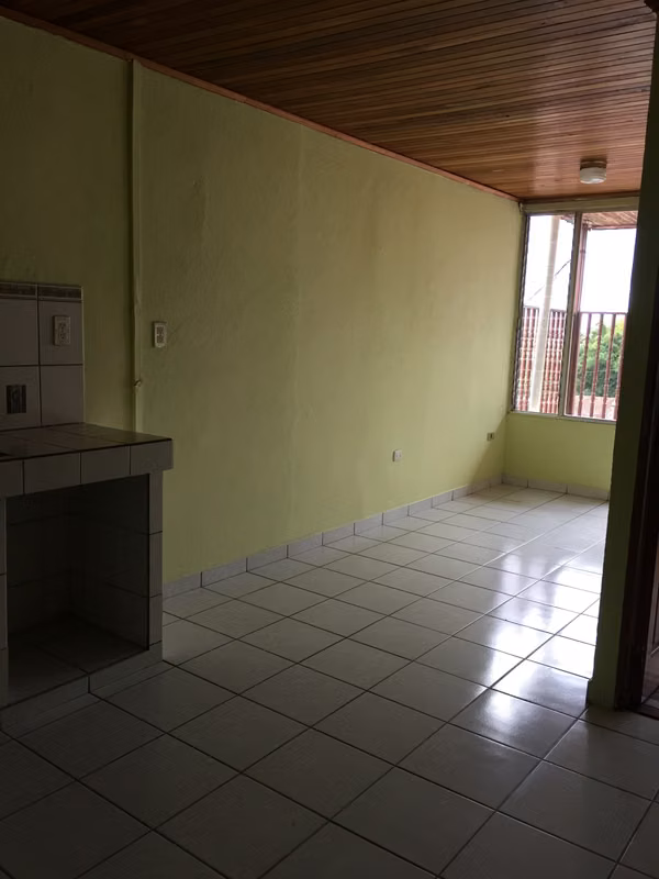 Lindo y seguro apartamento en San Antonio de Desamparados - foto 8