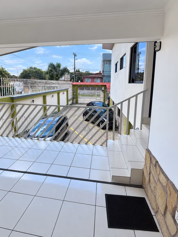 Apartamento de 2 habitaciones en Tibás, San José - foto 12