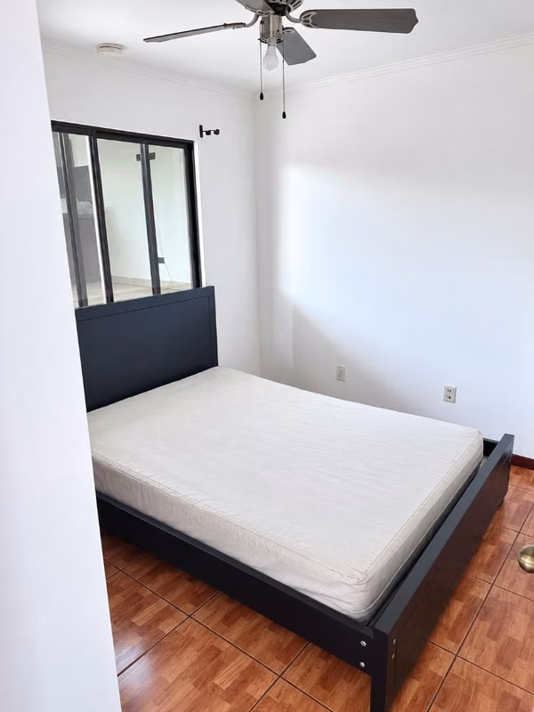Apartamento de 2 habitaciones en Tibás, San José - foto 3