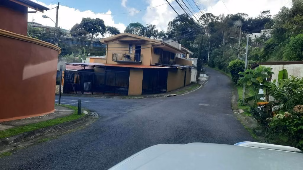 Apartamento Studio Seguro en Montes de Oca
