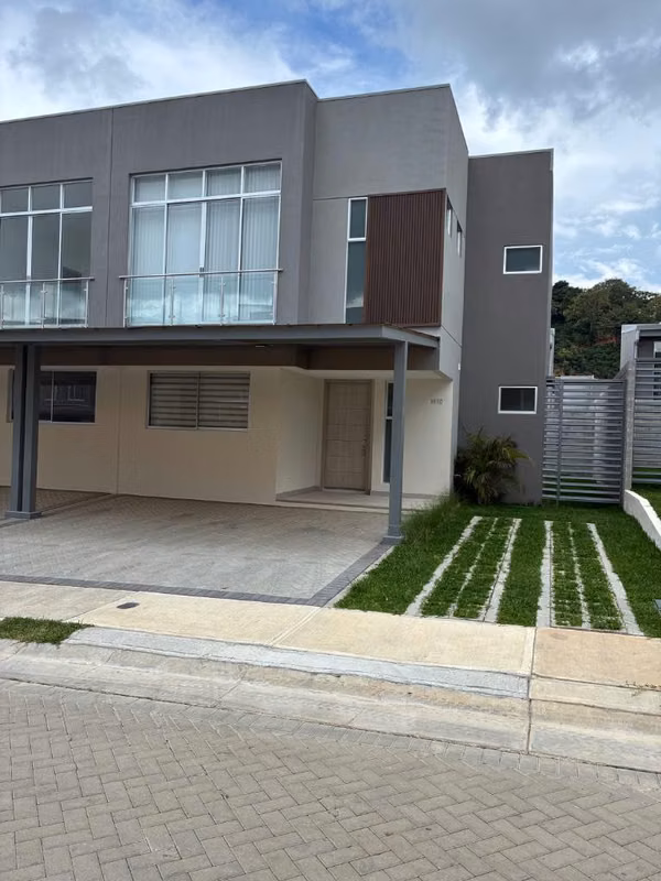 Casa nueva para estrenar en Curridabat