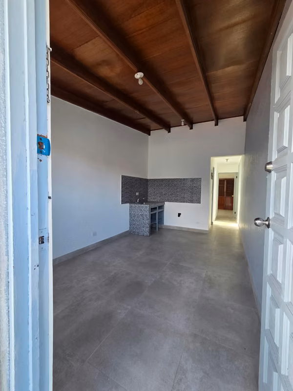 Amplio y Seguro Apartamento en Tibás, San José - foto 11