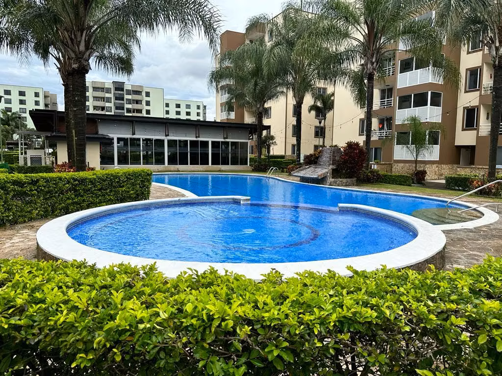 Lindo Apartamento con Vista a las Montañas - foto 8