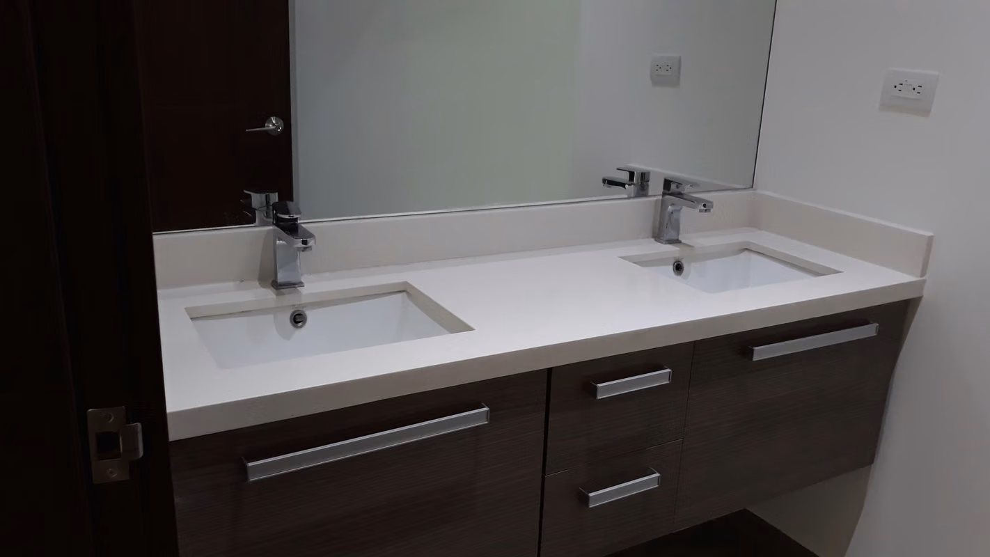 Casa Moderna en Condo Exclusivo con Piscina en Santa Ana - foto 9