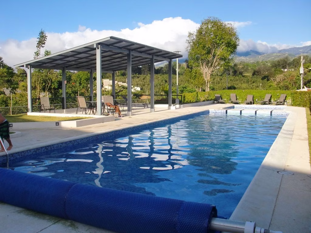 Casa en Condominio Barlovento con Jardín y Amenidades - foto 11