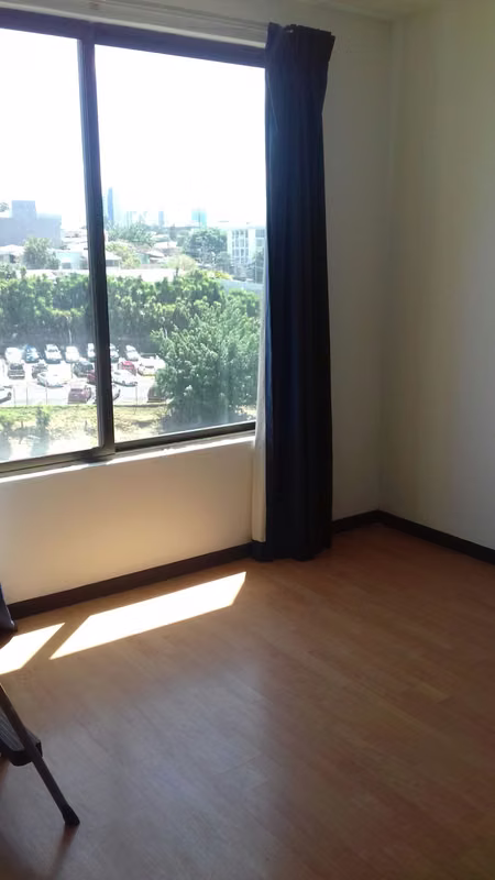 Apartamento de 2 Habitaciones en Escazú con Balcón y Piscina - foto 5